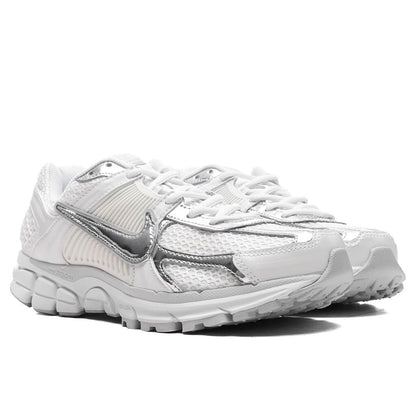 Nike Zoom Vomero 5 Chrome Toe Sneaker