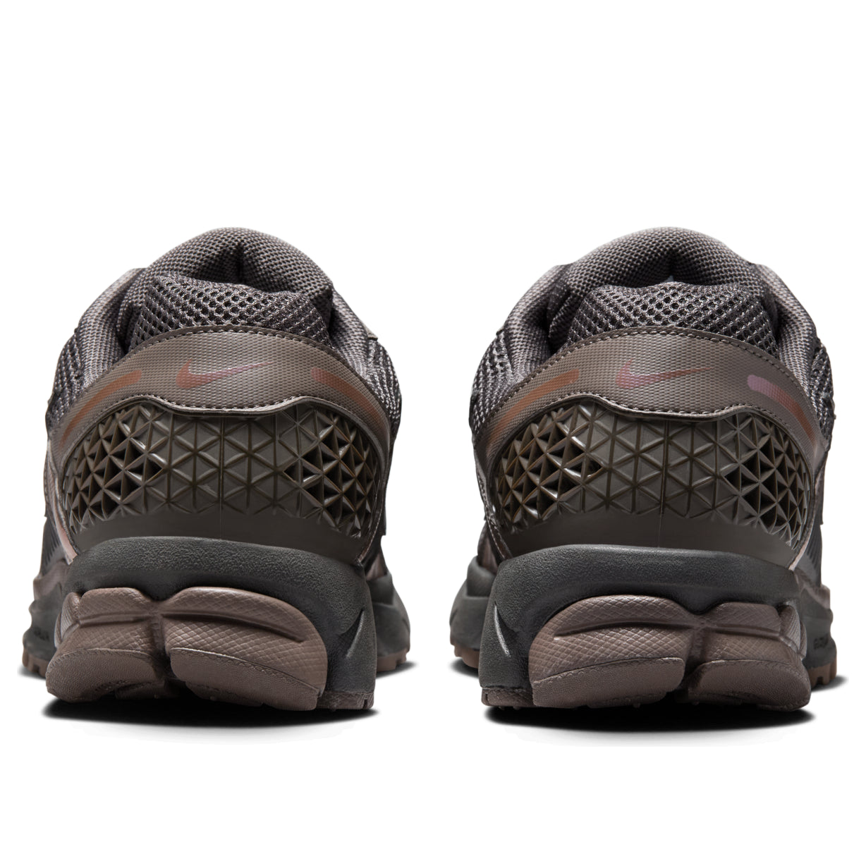 Nike Zoom Vomero 5 Cave Stone Sneaker
