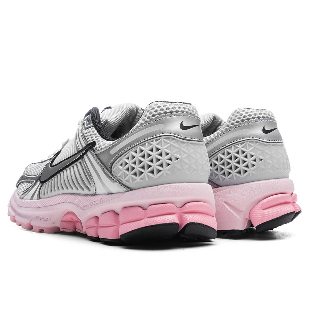 Nike Zoom Vomero 5 Photon Dust Pink Foam Sneaker