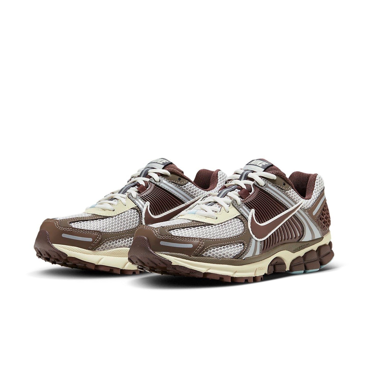 Nike Zoom Vomero 5 Earth Fossil Sneaker