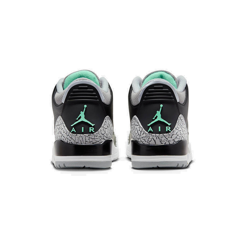 Jordan 3 Retro Green Glow Sneaker