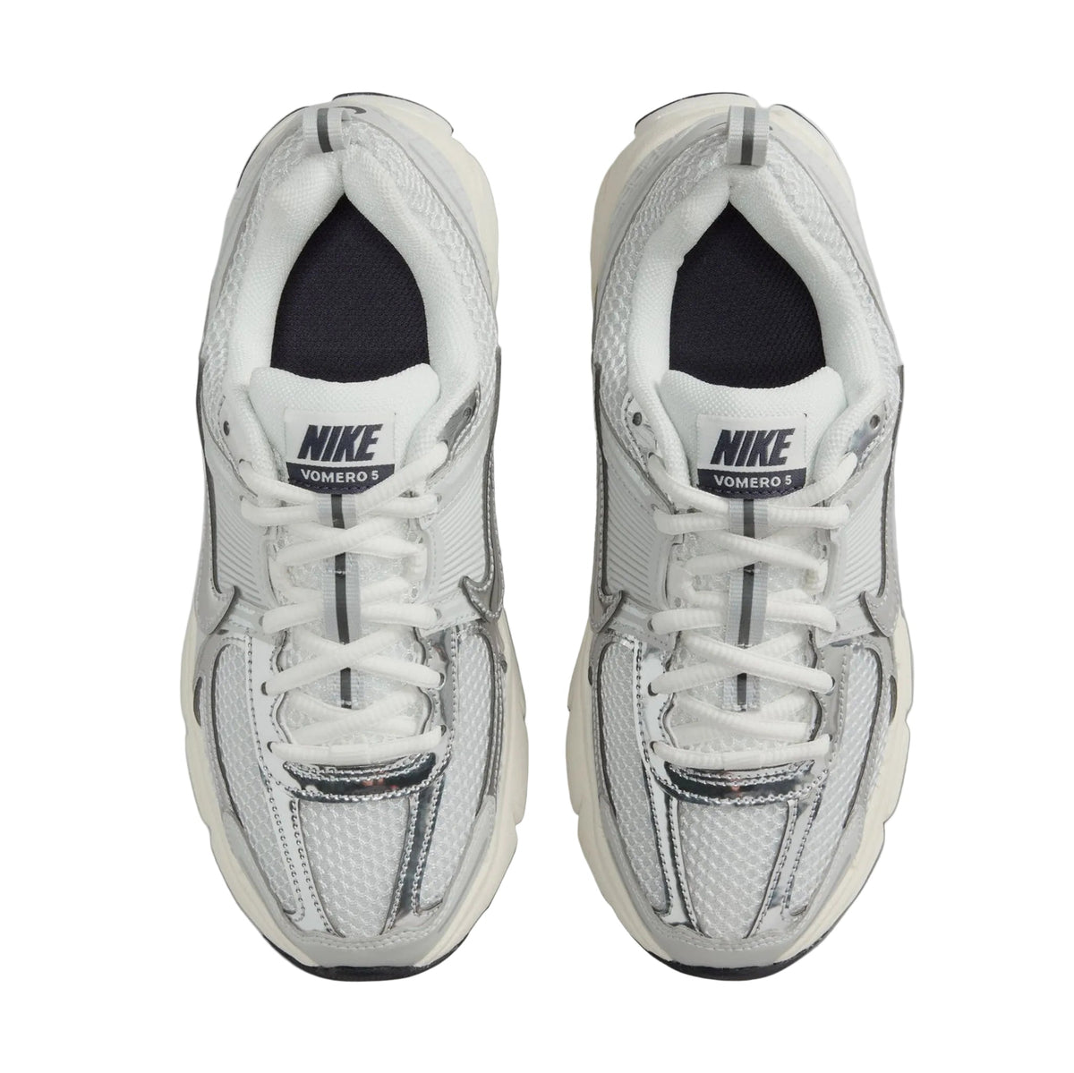 Nike – Vomero 5 GS – Photon Dust Chrome 3