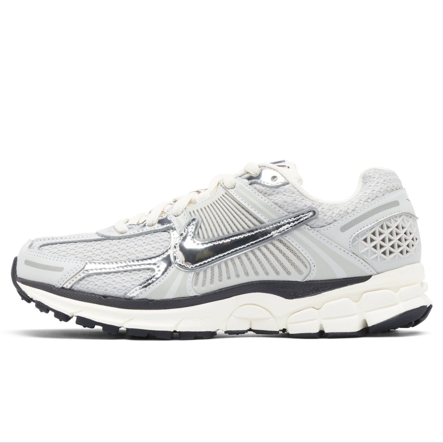 Nike Zoom Vomero 5 Photon Dust Metallic Silver Sneaker
