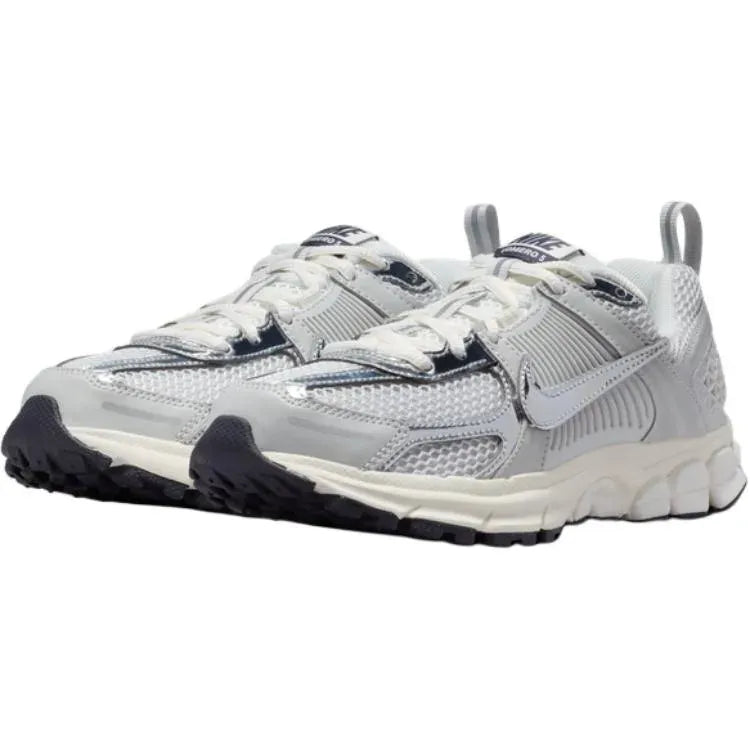 Nike Vomero 5 GS Photon Dust Chrome