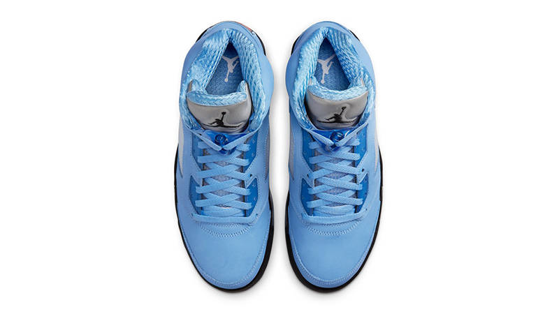Air Jordan 5 Retro SE University Blue 3