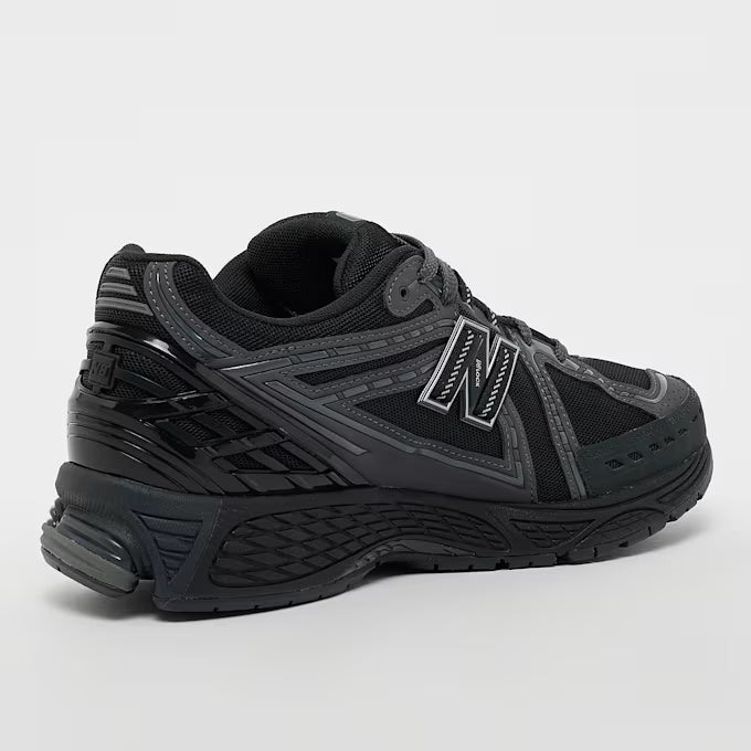 New Balance 1906 Black Sneaker