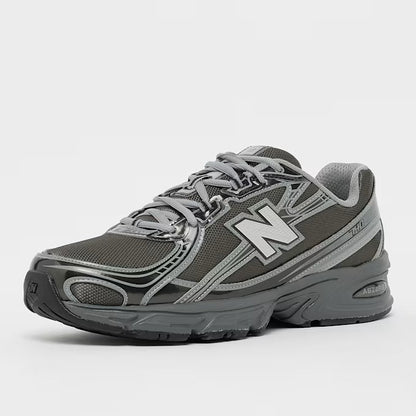 New Balance 740 Grey Sneaker