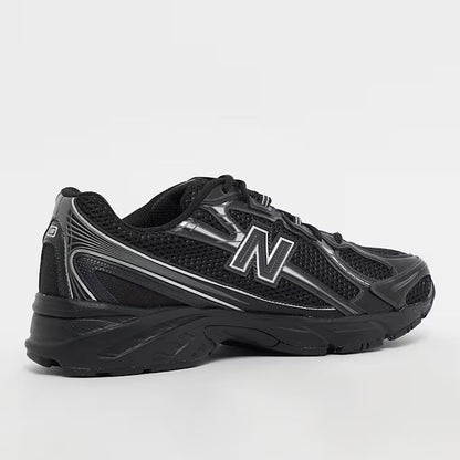 New Balance 740 Black Sneaker