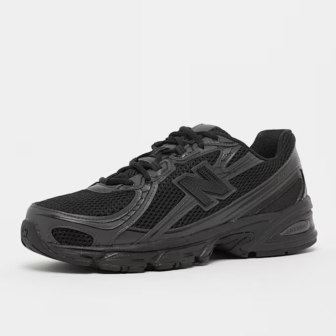 New Balance 740 Black 1 Sneaker