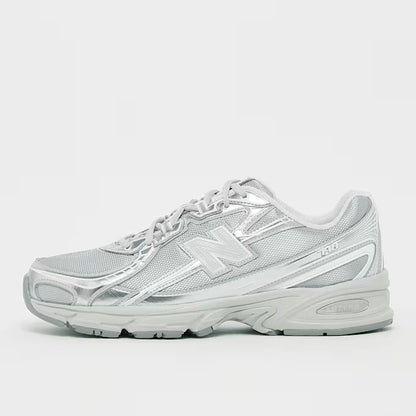 New Balance 740 Silver Sneaker