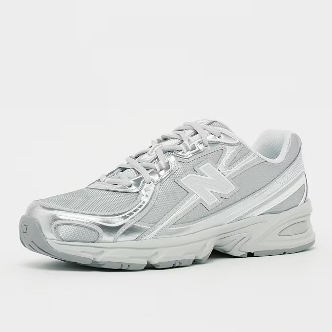 New Balance 740 Silver Sneaker
