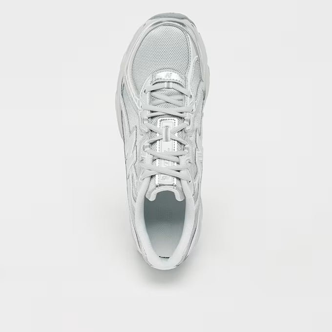 New Balance 740 Silver Sneaker