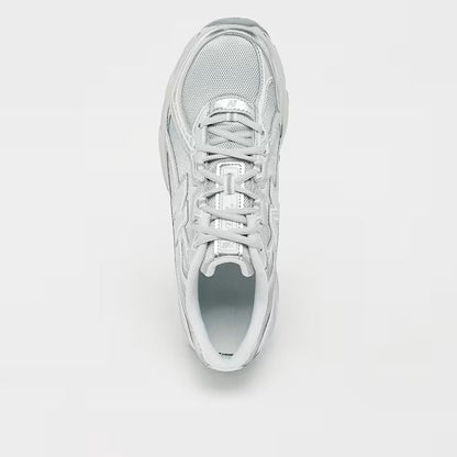 New Balance 740 Silver Sneaker