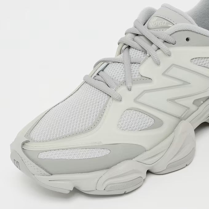New Balance 9060 Beige Grey Sneaker