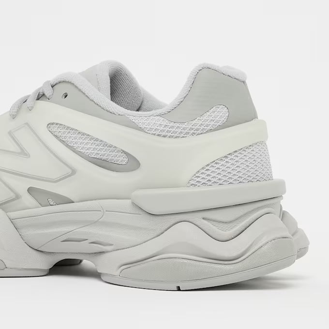 New Balance 9060 Beige Grey Sneaker