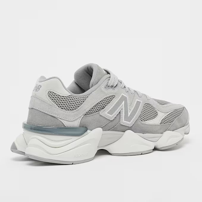 New Balance 9060 Grey Sneaker