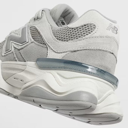New Balance 9060 Grey Sneaker