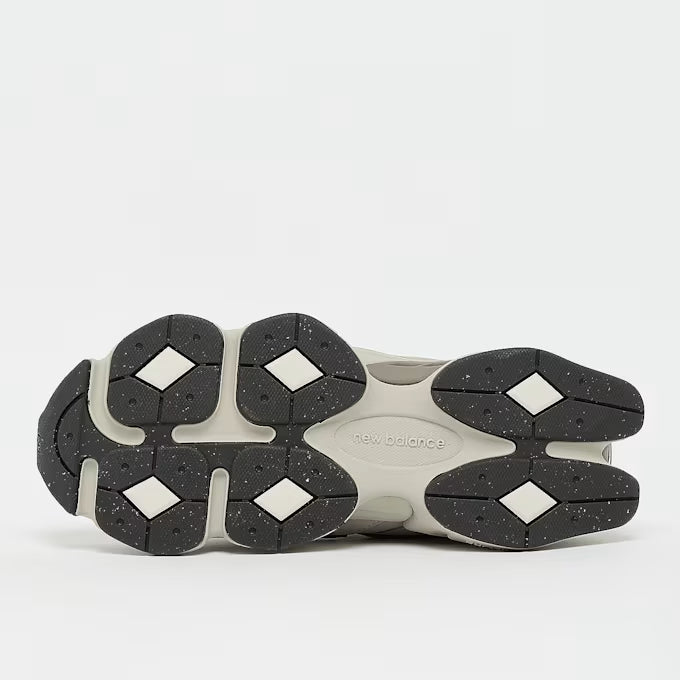 New Balance 9060 Grey Beige Sneaker