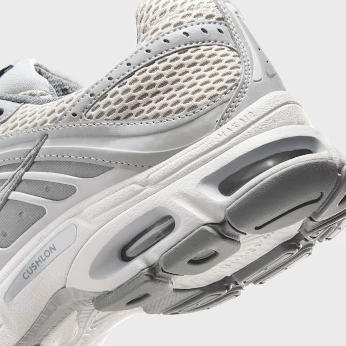 Nike Zoom Vomero 5 Men's Grey Sneaker